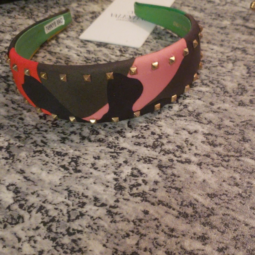 Ladies headband
